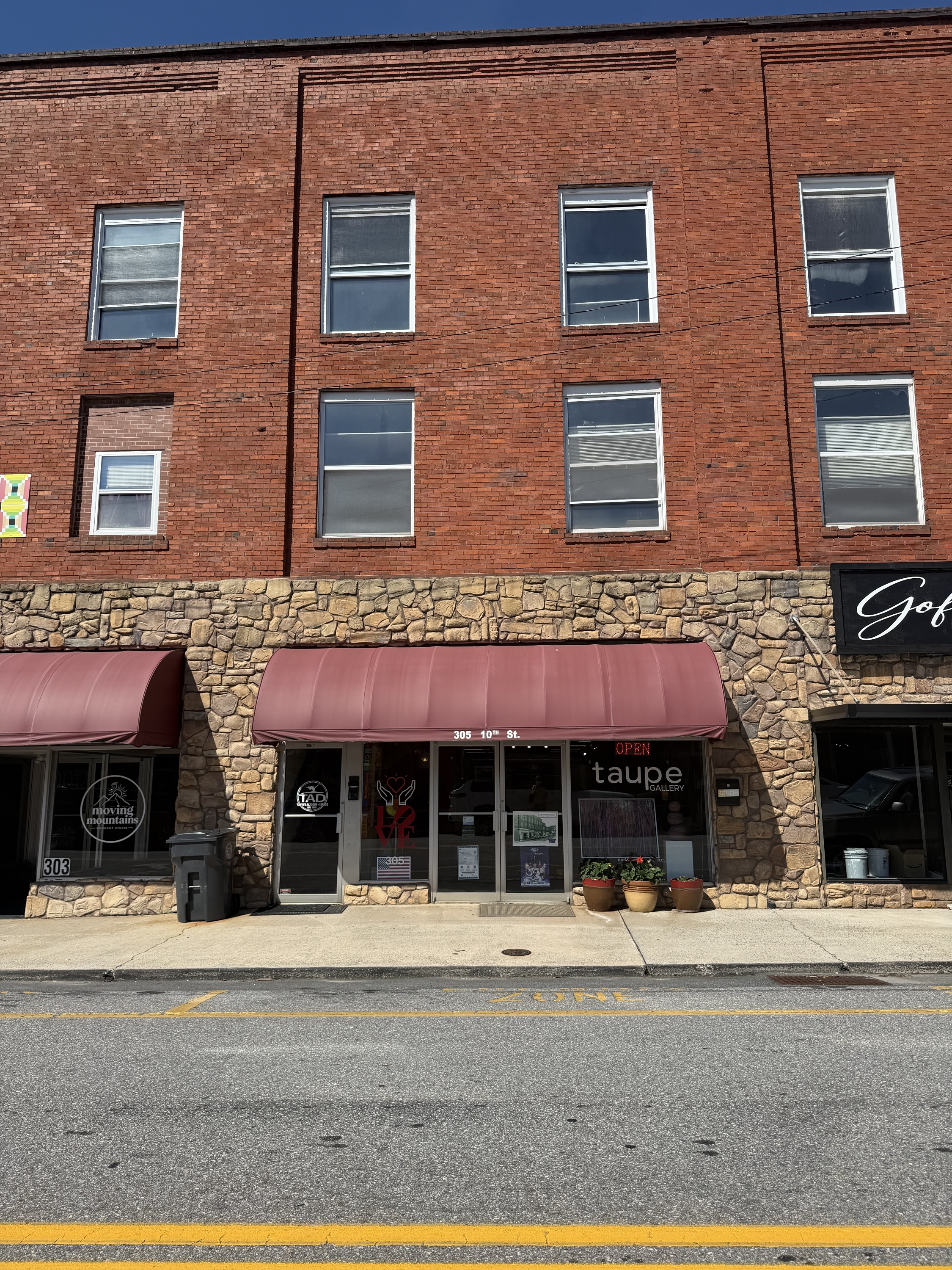 305 10th Street - 305-2 (upper)