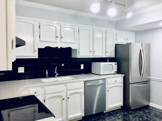 168 Turnwood Lane - 1